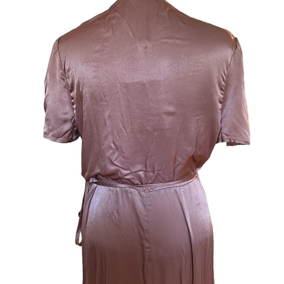 WAYF Gwyneth Wrap Maxi Dress - Picture 9 of 11